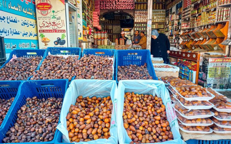 “زينة الفطار بتاع رمضان” انخفاض في أسعار البلح والتمور اليوم الثلاثاء 5-3- 2024.. فرح عيلتك وحبايبك