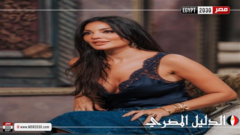 برقم صادم.. تعرف على سعر فستان الفنانة نادين نسيب نجيم