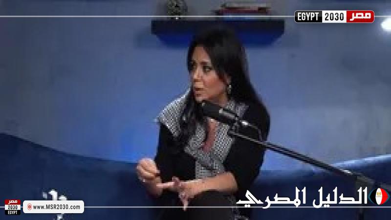 رانيا يوسف: «نصحت بناتي بعدم الزواج قبل سن الثلاثين»