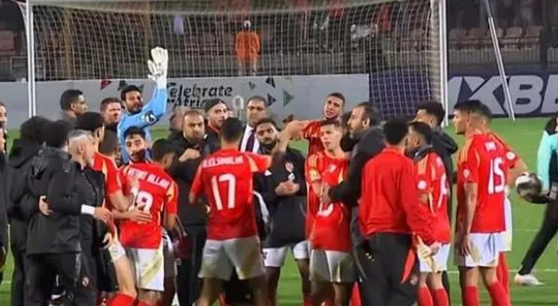 سيف زاهر يكشف نص ما دار بين كهربا ومحمد الشناوي بعد مباراة بلوزداد – الدليل المصري